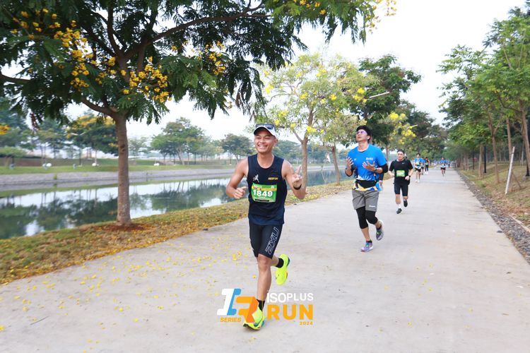 Race photo from ISOPlus Run 2024 Jakarta