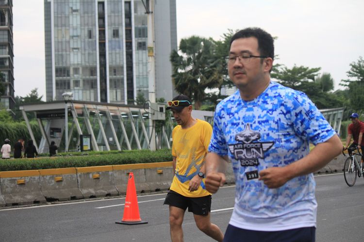 Race photo from Buru Buru Sports Festival Last Sunday Run