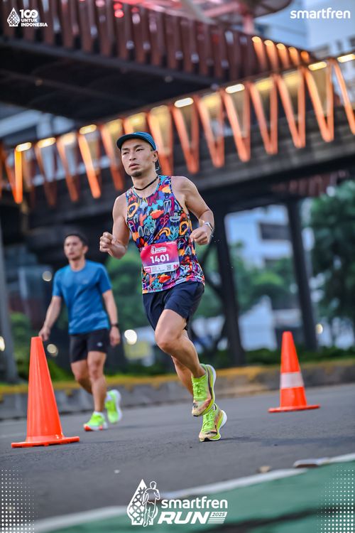 Race photo from Smartfren Run 2025 