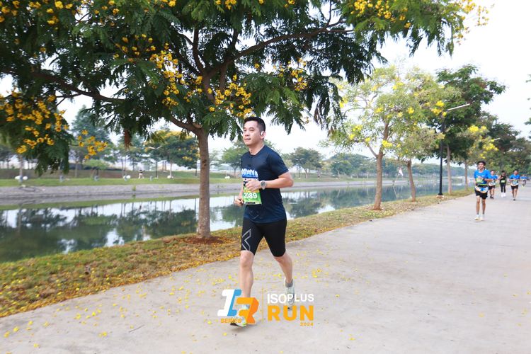 Race photo from ISOPlus Run 2024 Jakarta