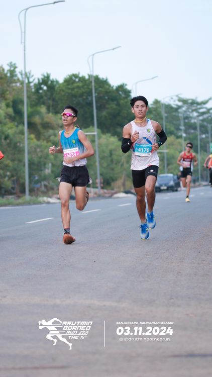 Race photo from Arutmin Borneo Run 2024