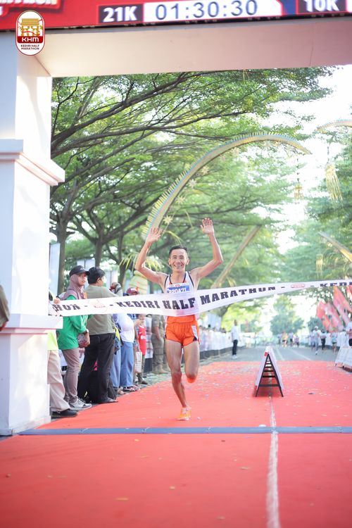Race photo from Kediri Half Marathon 2024