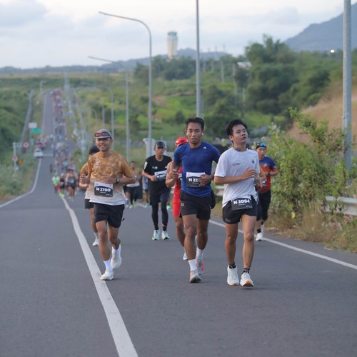 Race photo from KEDIRI HALF MARATHON 2026