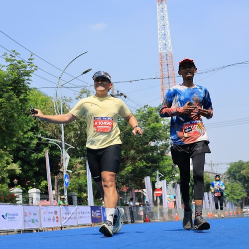 Race photo from SURABAYA ISOPLUS MARATHON 2026