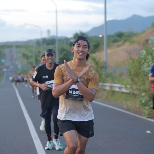 Race photo from KEDIRI HALF MARATHON 2026