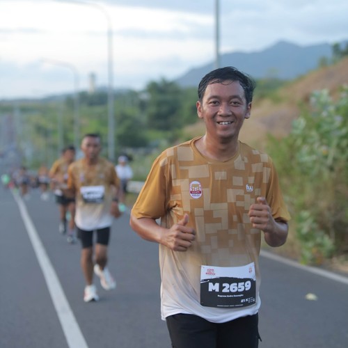 Race photo from KEDIRI HALF MARATHON 2026