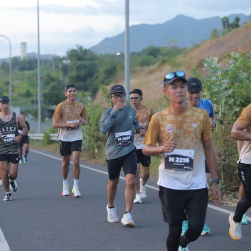 Race photo from KEDIRI HALF MARATHON 2026