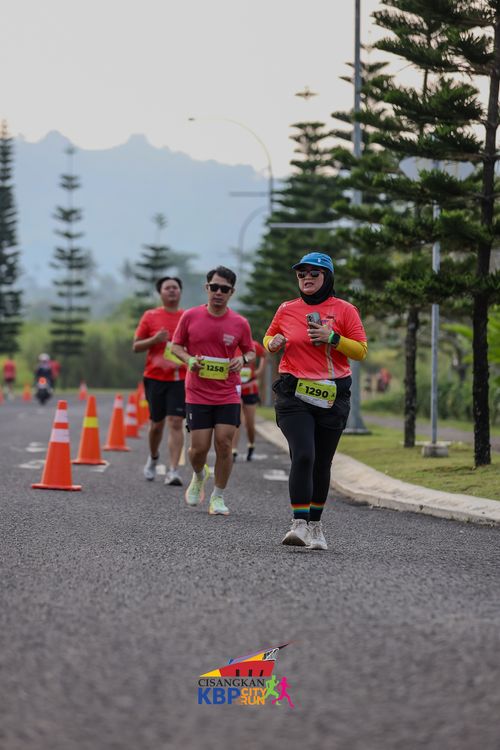 Race photo from CISANGKAN KBP CITY RUN 2025