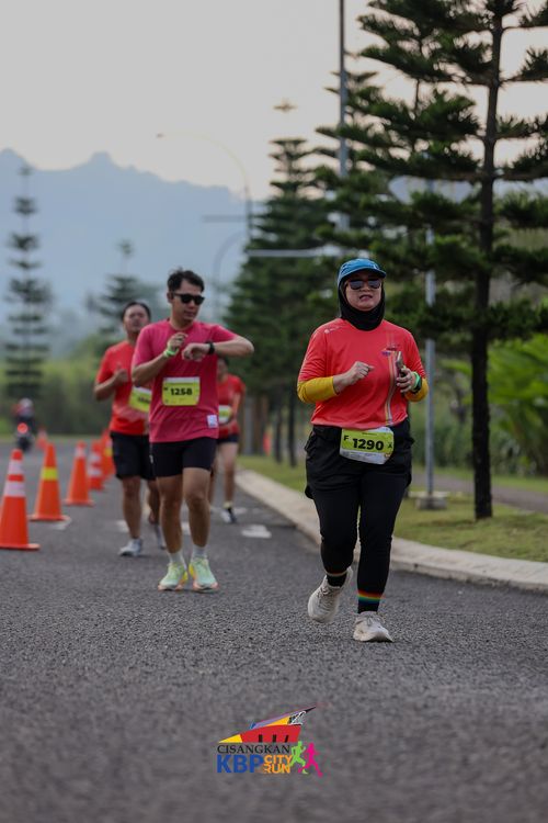 Race photo from CISANGKAN KBP CITY RUN 2025