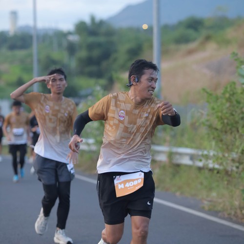 Race photo from KEDIRI HALF MARATHON 2026