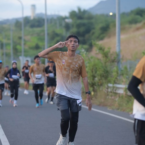 Race photo from KEDIRI HALF MARATHON 2026