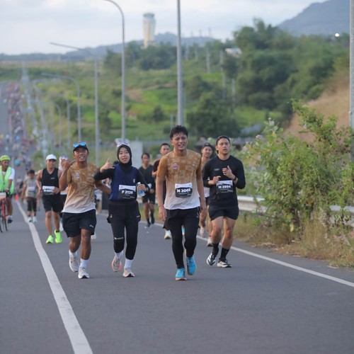 Race photo from KEDIRI HALF MARATHON 2026