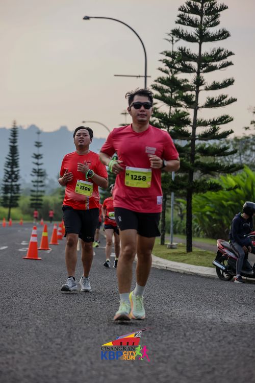 Race photo from CISANGKAN KBP CITY RUN 2025