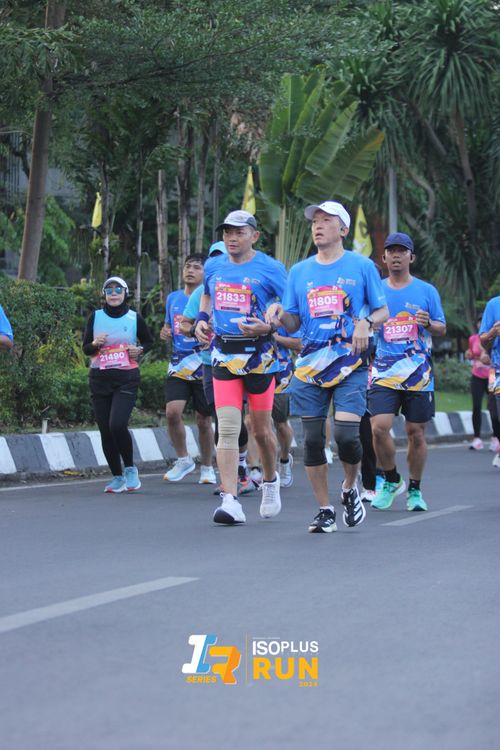 Race photo from Isoplus Run 2024 Surabaya