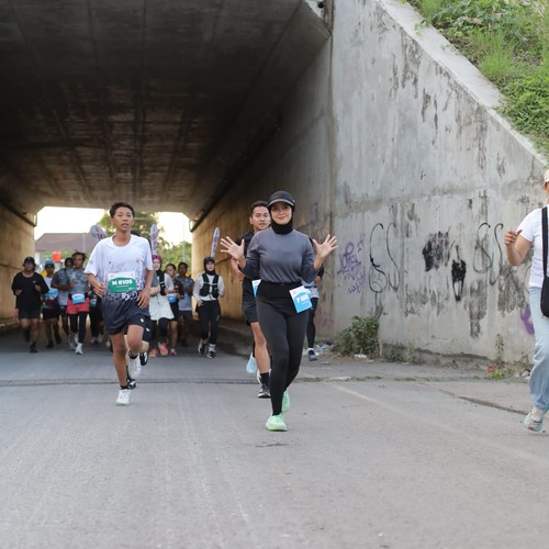 Race photo from KEDIRI HALF MARATHON 2026