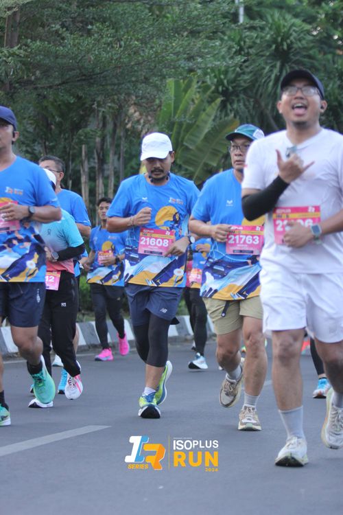 Race photo from Isoplus Run 2024 Surabaya