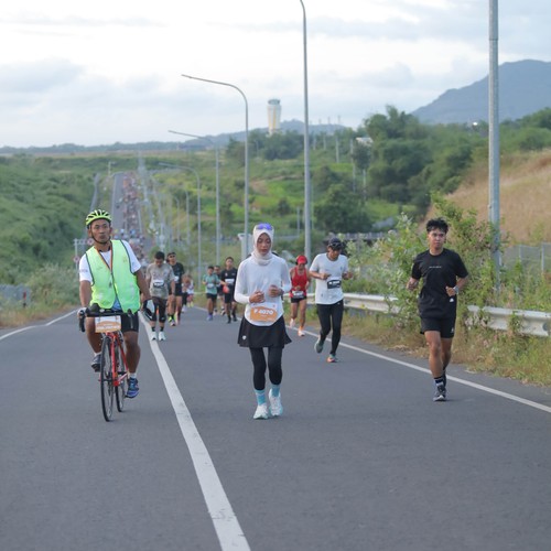 Race photo from KEDIRI HALF MARATHON 2026