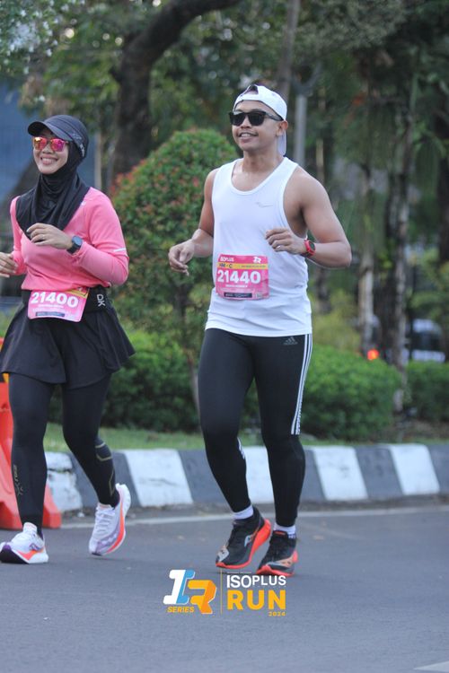 Race photo from Isoplus Run 2024 Surabaya