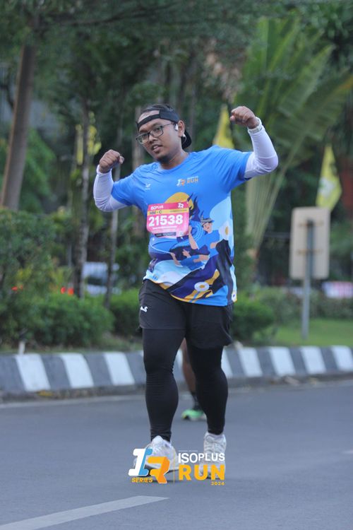 Race photo from Isoplus Run 2024 Surabaya