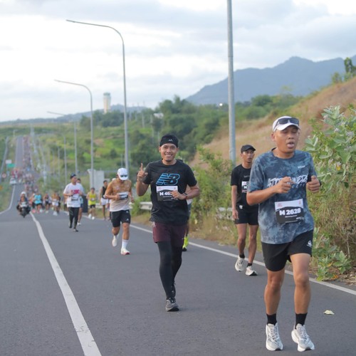 Race photo from KEDIRI HALF MARATHON 2026