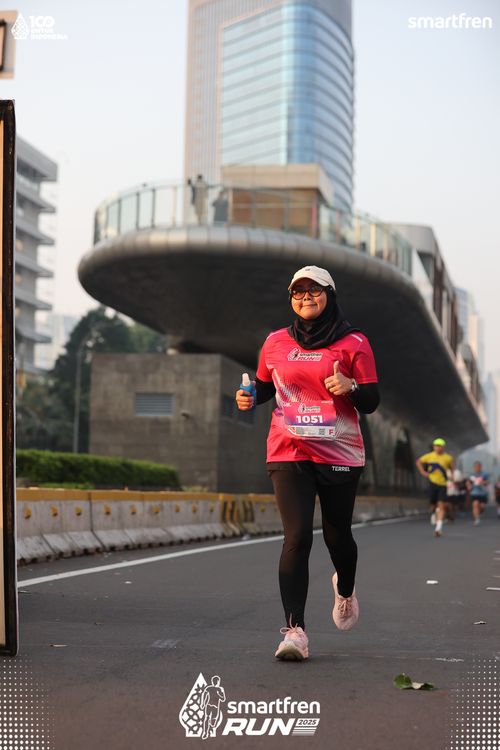 Race photo from Smartfren Run 2025 