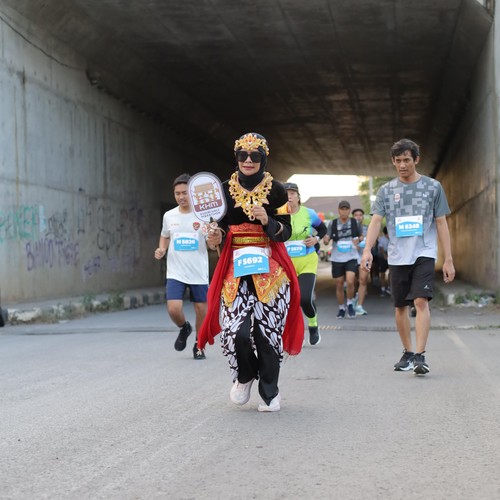 Race photo from KEDIRI HALF MARATHON 2026