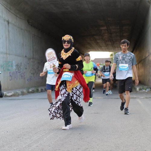Race photo from KEDIRI HALF MARATHON 2026