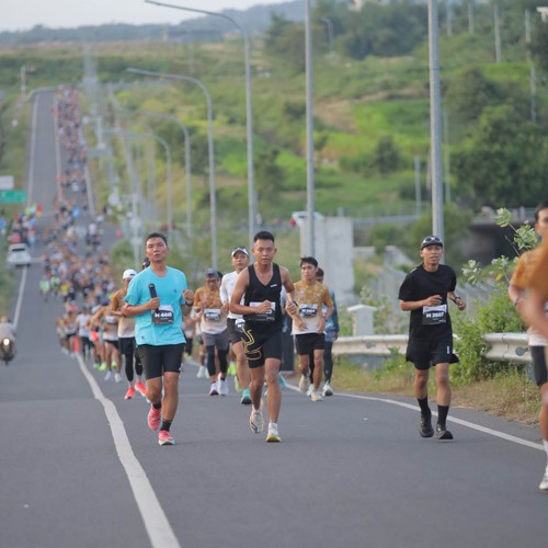 Race photo from KEDIRI HALF MARATHON 2026