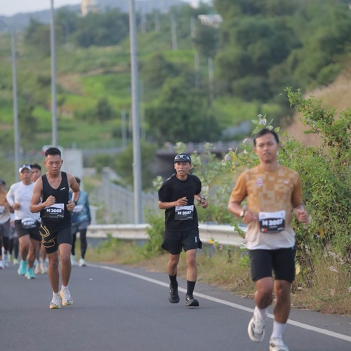 Race photo from KEDIRI HALF MARATHON 2026