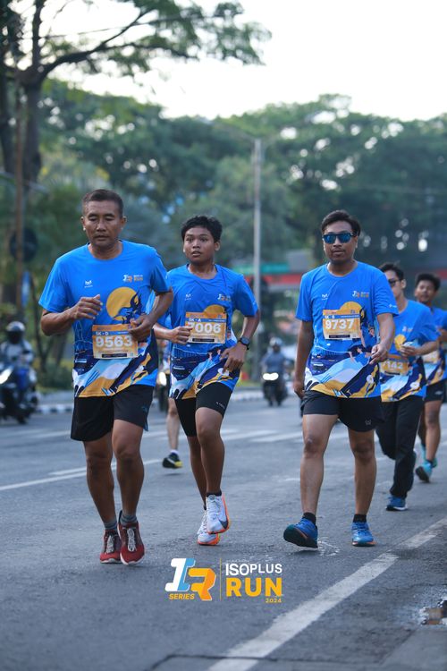 Race photo from Isoplus Run 2024 Surabaya
