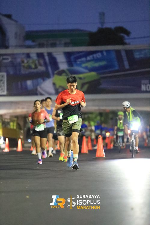 Race photo from SURABAYA ISOPLUS MARATHON 2025