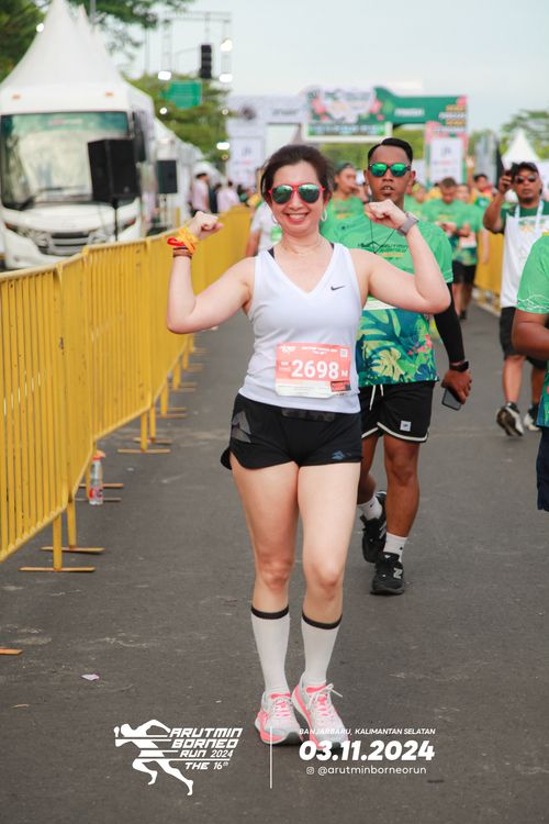 Race photo from Arutmin Borneo Run 2024
