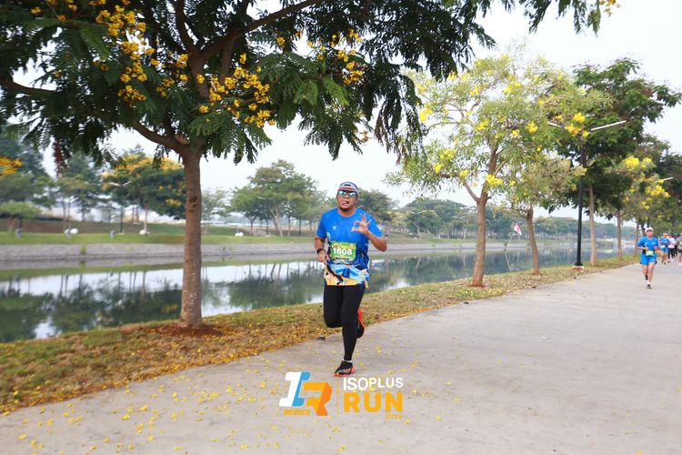 Race photo from ISOPlus Run 2024 Jakarta