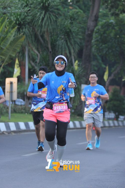 Race photo from Isoplus Run 2024 Surabaya