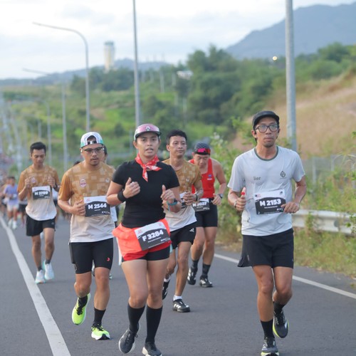 Race photo from KEDIRI HALF MARATHON 2026