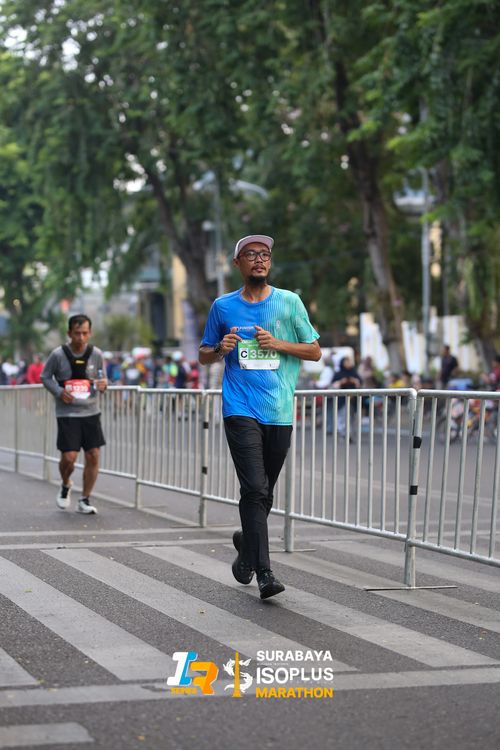 Race photo from SURABAYA ISOPLUS MARATHON 2025