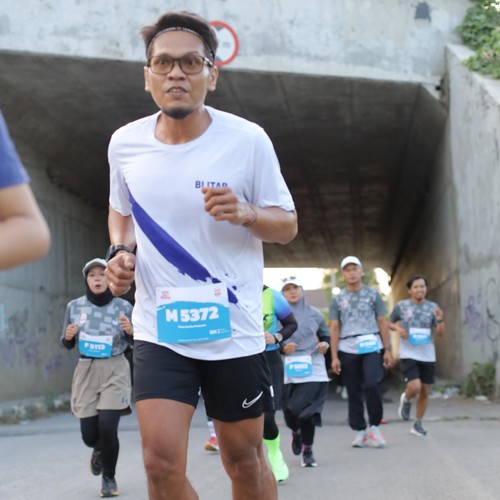 Race photo from KEDIRI HALF MARATHON 2026