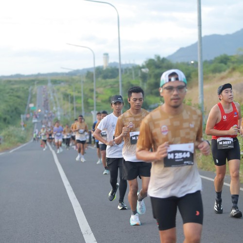 Race photo from KEDIRI HALF MARATHON 2026