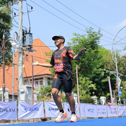 Race photo from SURABAYA ISOPLUS MARATHON 2026