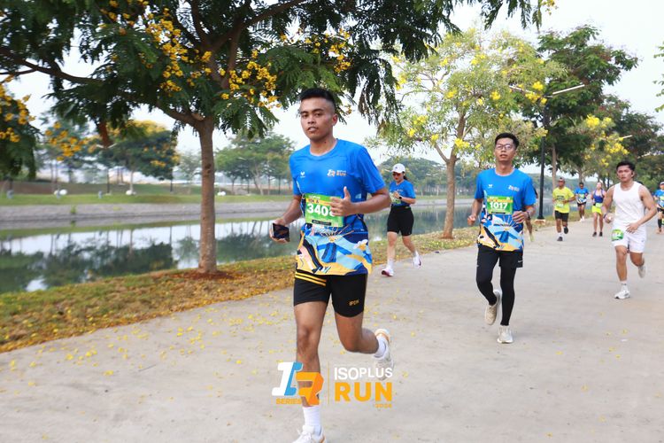 Race photo from ISOPlus Run 2024 Jakarta