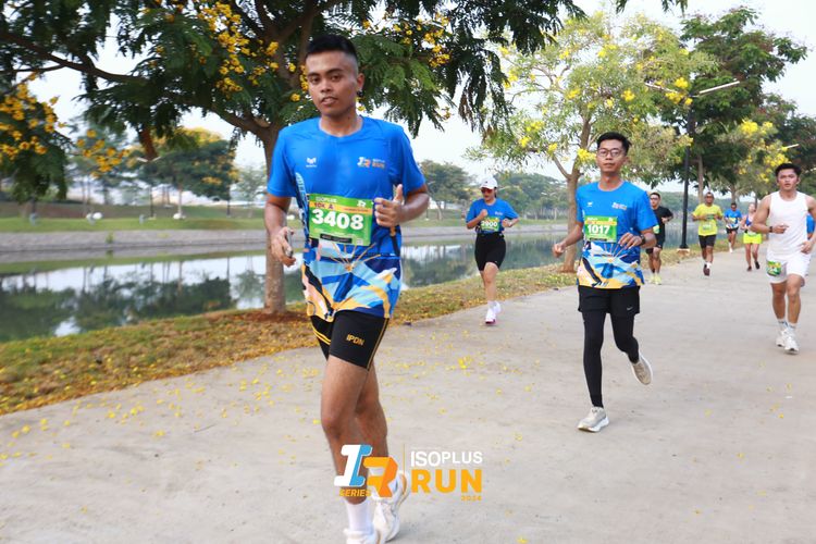 Race photo from ISOPlus Run 2024 Jakarta