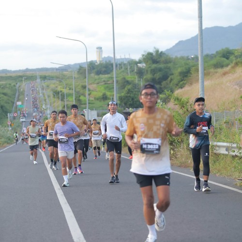 Race photo from KEDIRI HALF MARATHON 2026