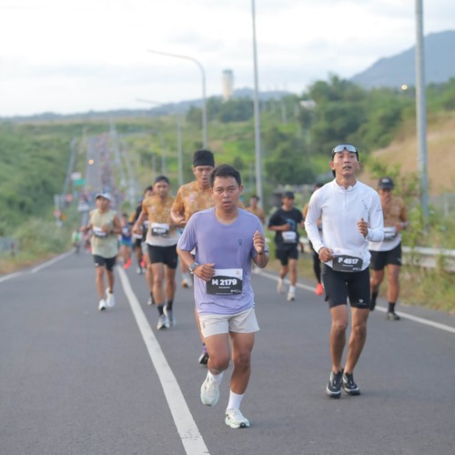 Race photo from KEDIRI HALF MARATHON 2026