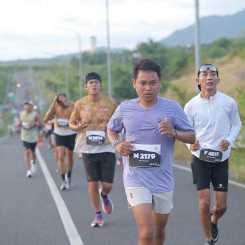 Race photo from KEDIRI HALF MARATHON 2026