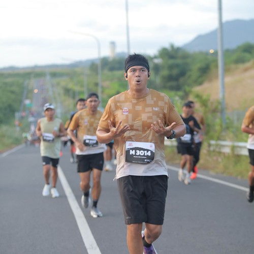 Race photo from KEDIRI HALF MARATHON 2026