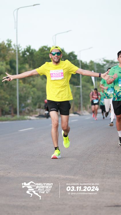 Race photo from Arutmin Borneo Run 2024