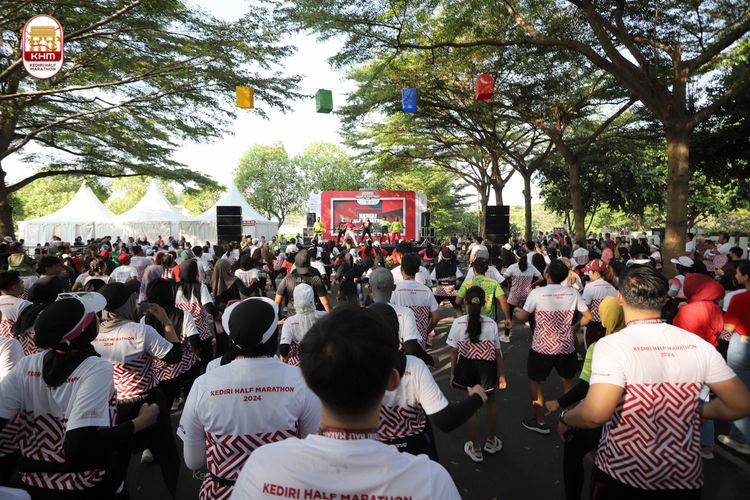 Race photo from Kediri Half Marathon 2024