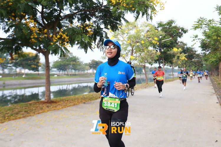 Race photo from ISOPlus Run 2024 Jakarta