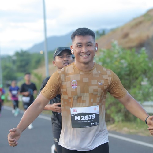 Race photo from KEDIRI HALF MARATHON 2026
