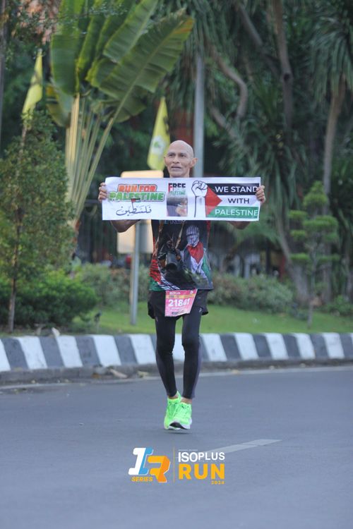 Race photo from Isoplus Run 2024 Surabaya